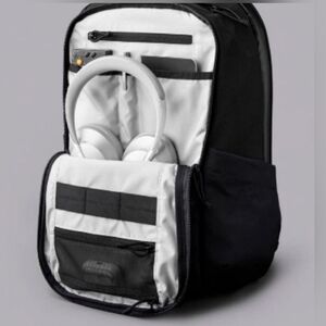 ALPAKA Elements Backpack Pro-NWT